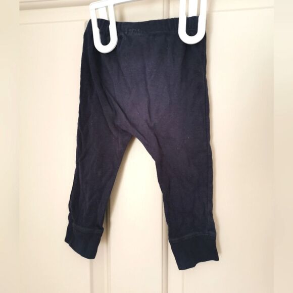 5/$10 Carter's pants size 12 m - Picture 2 of 4
